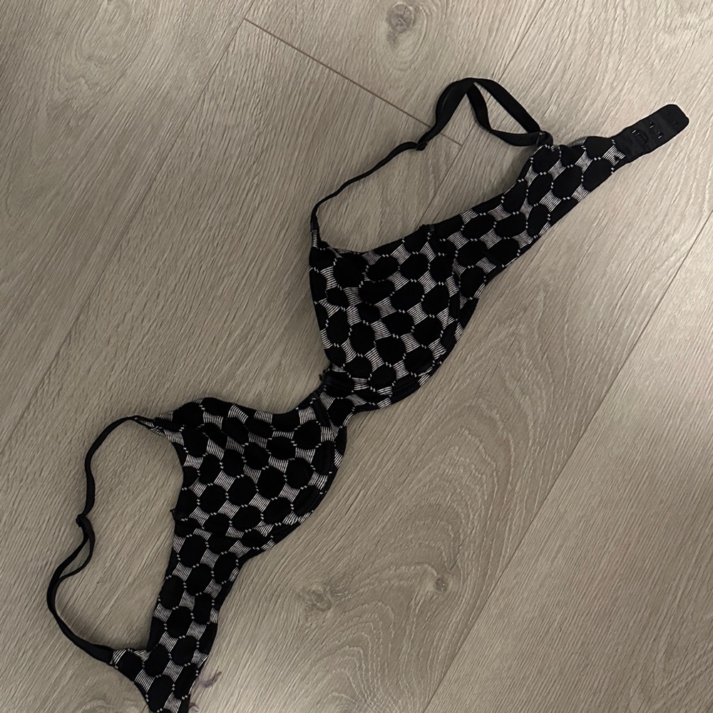 Black and Gray Patterned Bra